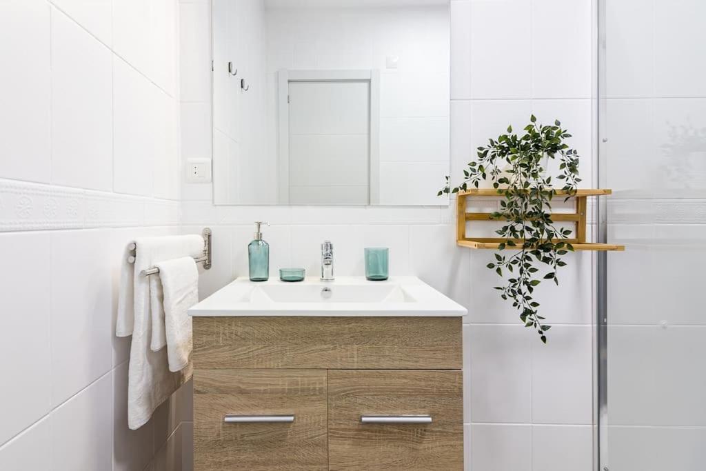 Malagueta Apartments 말라가 외부 사진